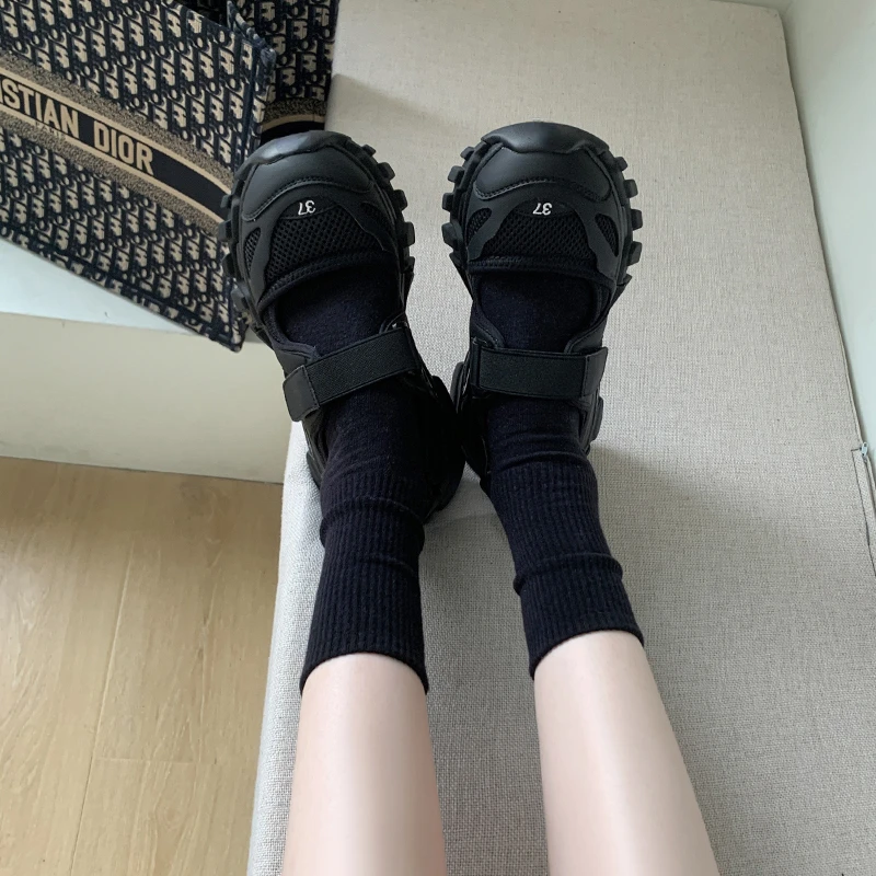 여성 스포츠 샌들 웨지 속이 빈 여성 샌들 야외 멋진  - Outdoor Sport Outfit 리뷰 및 가격